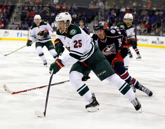 NHL, Jonas Brodin (Minnesota), Lukáš Sedlák (Columbus)