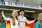 Čerstvý mistr světa Rosberg končí kariéru. "Jsem na vrcholu, takže je to správně," prohlásil