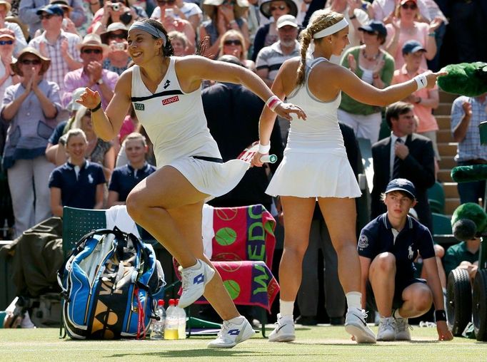 Bartoliová vs. Lisická, finále Wimbledonu 2013