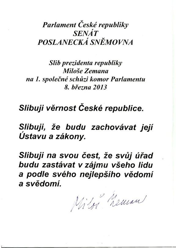 Podpis prezidenta Zemana na slibu České republice.