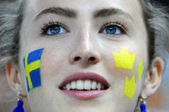 Zápasy hokejového MS se uskuteční bez diváků, minimálně ve skupinách