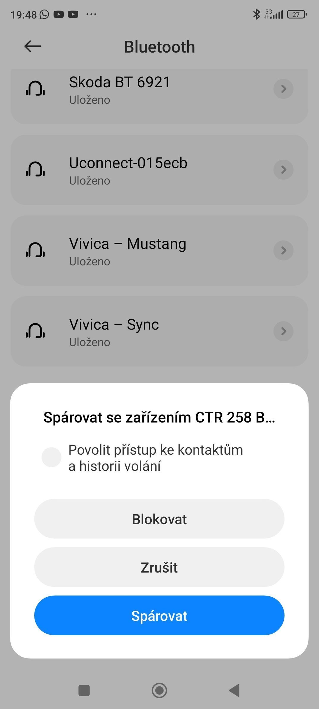 Písničky z mobilu ve starém autě. Otestovali jsme přístroj, který ...