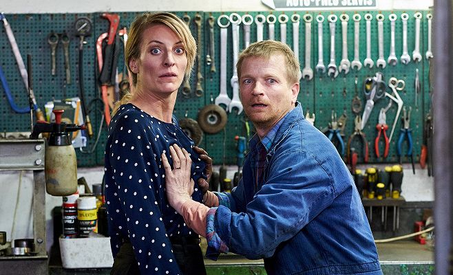 Anna Polívková a Matěj Hádek ve filmu Po čem muži touží.