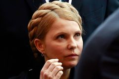 Tymošenková je v Berlíně, má jít na operaci zad