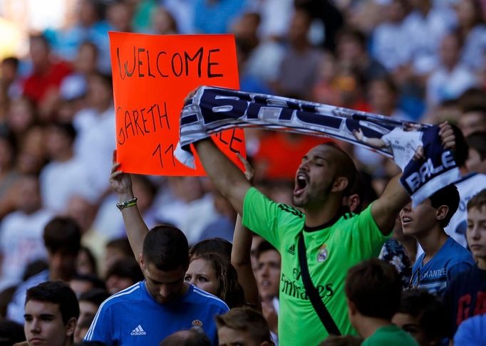 Fanoušci Realu Madrid vítají Garetha Balea