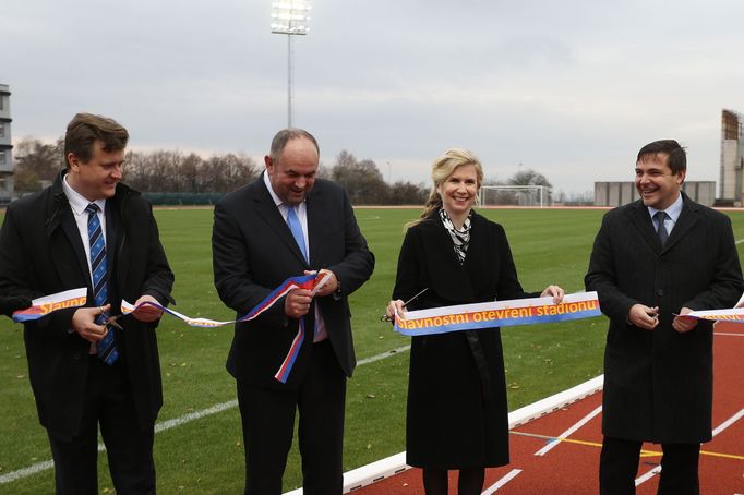 Petr Klár (EKKL), Miroslav Pelta, Karel Březina a Kateřina Valachová