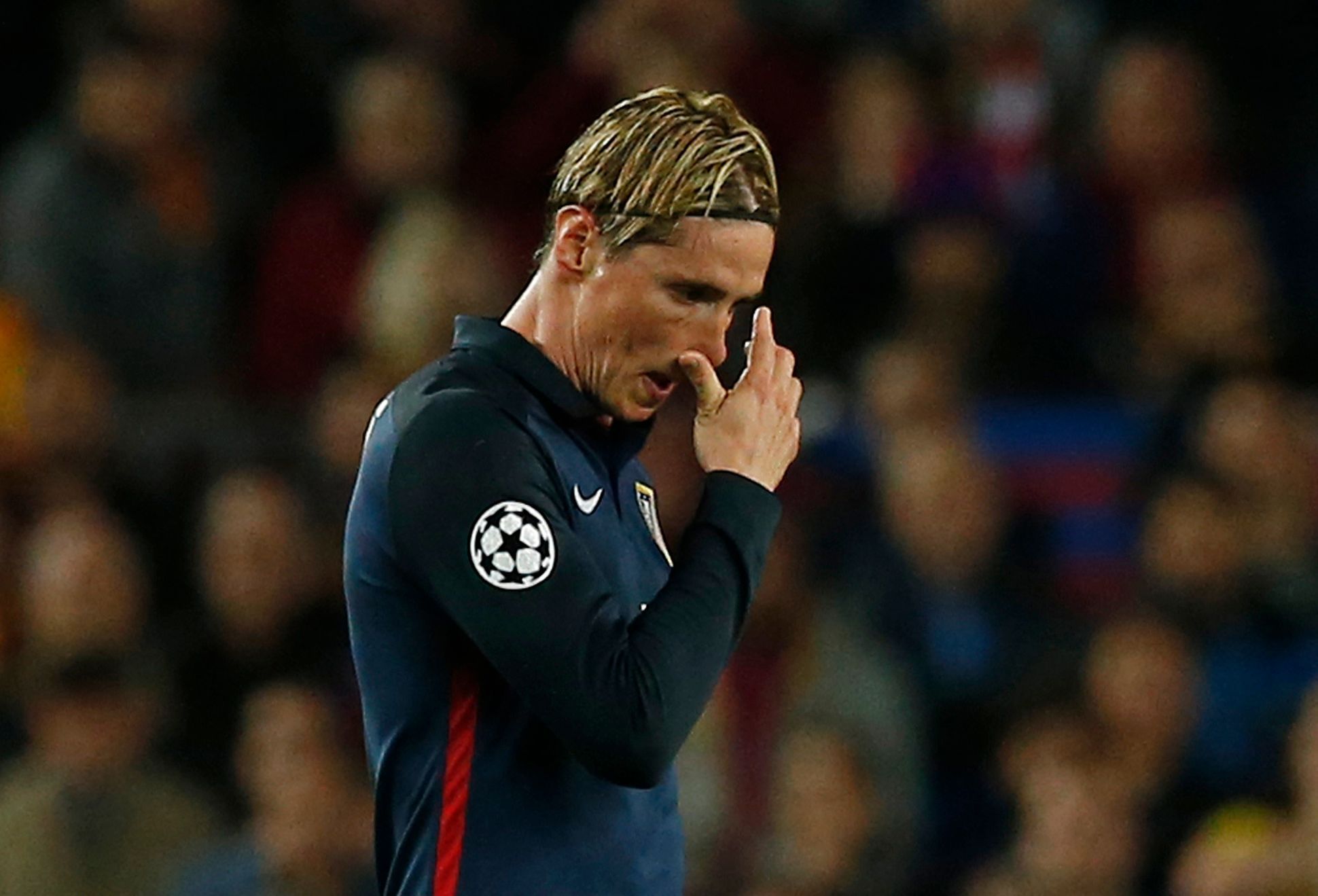 FC Barcelona-Atlético Madrid: Fernando Torres po vyloučení