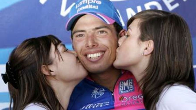 Cyklista Alessandro Ballan na stupních vítězů