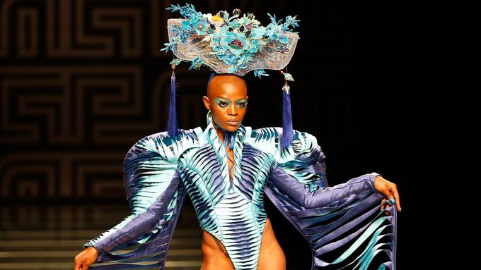 V Pekingu vrcholí Fashion Week: Extravagance v čínském stylu