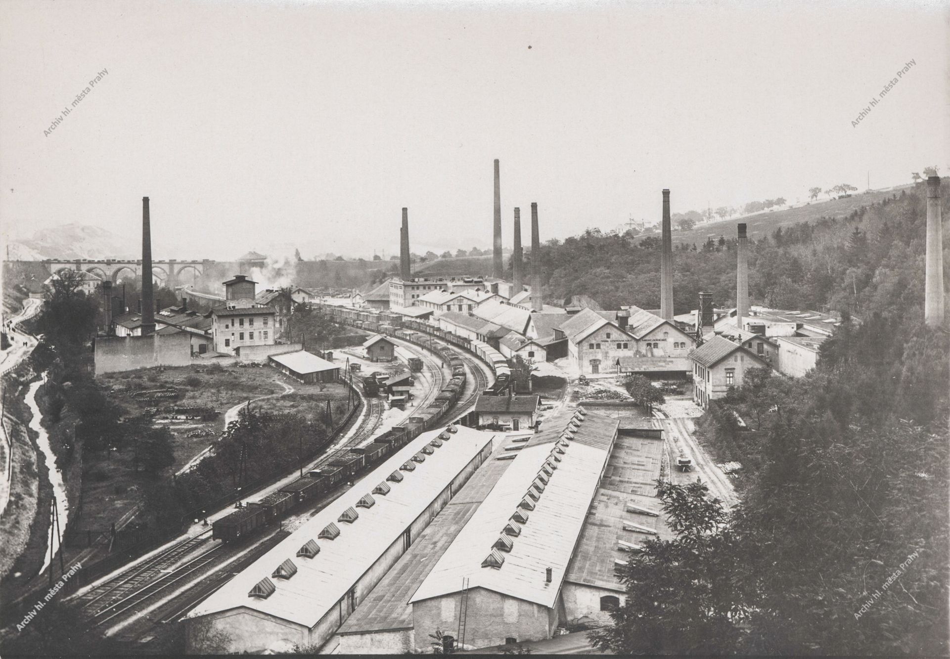 Pražský Semmering, Smíchov, Historie, železnice