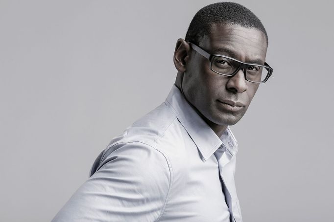 Herec David Harewood