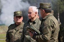 Ukrajinci chystají tajnou operaci proti Rusům, obává se ruský ministr obrany