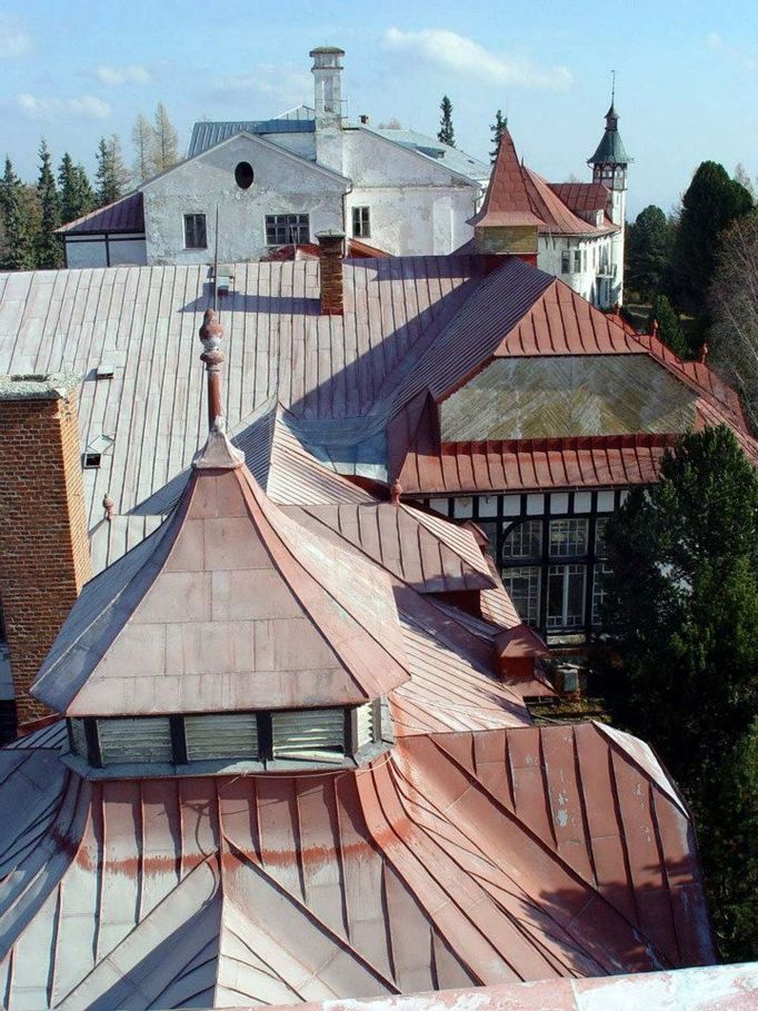 Grand Hotel Kempinski Vysoké Tatry, historické záběry