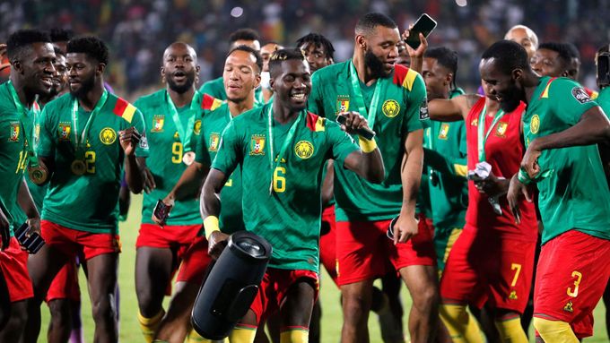 Radost fotbalistů Kamerunu.