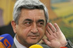 Pozorovatelé: Arménské volby byly demokratické
