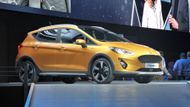 Úplnou novinkou bude u modelu Ford Fiesta provedení inspirované vozy SUV, tedy poloterénními auty. Jmenuje se Active a poznáte ho na první pohled podle ochranného oplastování nebo střešních ližin.