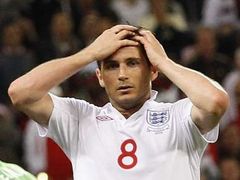 Zklamaný Frank Lampard