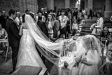 Petr Wagenknecht fotí svatby svým osobitým, reportážním stylem.