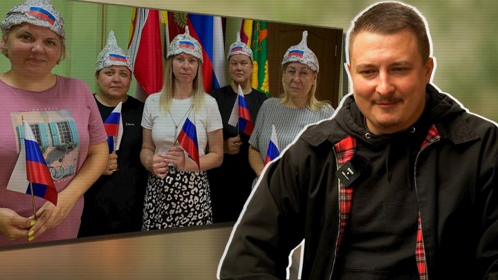 Umělec příkazem "od Putina" napálil ruské učitele. Dobrovolně ze sebe udělali šašky
