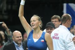 České tenistky dělí jediná výhra od triumfu ve Fed Cupu