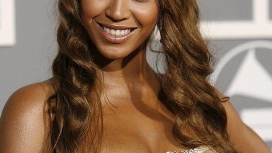 ZLATÉ GRAMOFÓNKY ZNAJÍ SVÉ MAJITELE.