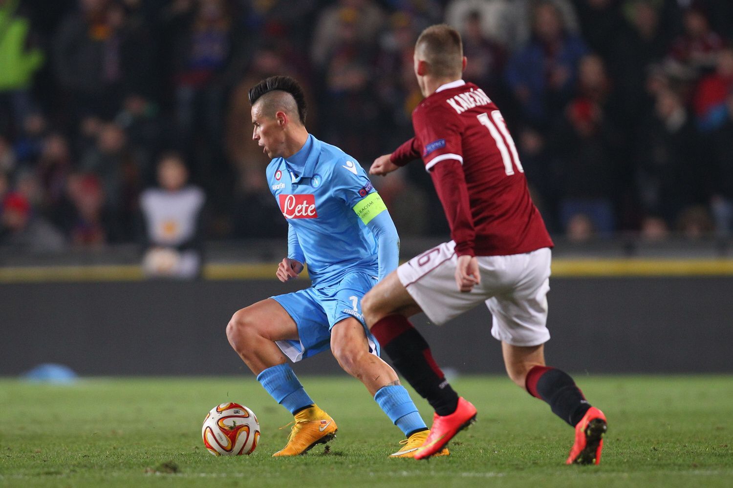 EL, Sparta-Neapol: Pavel Kadeřábek - Marek Hamšík