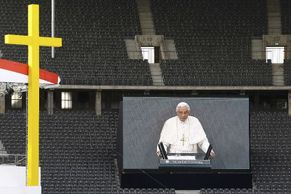 Německo se dočkalo! Přijel ho navštívit papež Benedikt XVI.