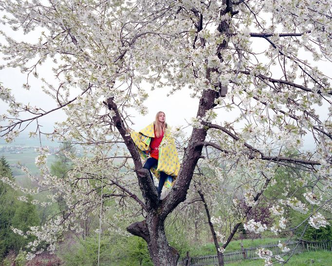 Letos Julia odmaturovala a hlásí se na univerzitu. Pokud bude souhlasit, hodlá ji matka fotografovat dál.