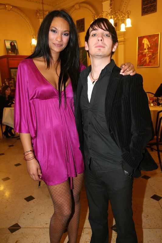 Lejla Abbasová, Niceland