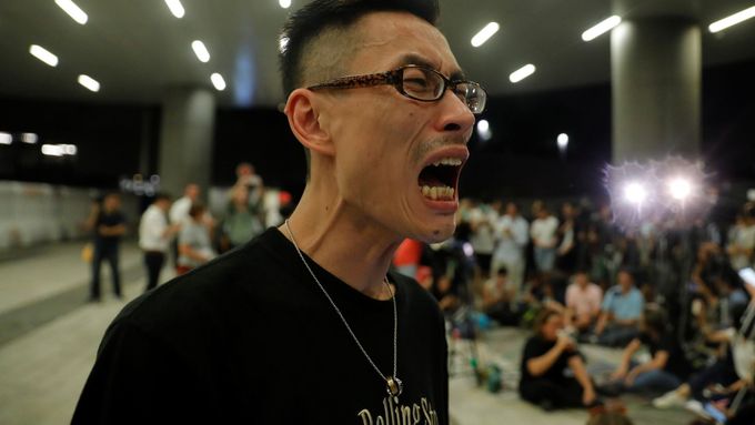 Současné nepokoje v Hongkongu jdou na vrub hlavně komunistickému vůdci Si Ťin-pchingovi a jeho snahám o nastolení tuhé kontroly nad veškerým obyvatelstvem.