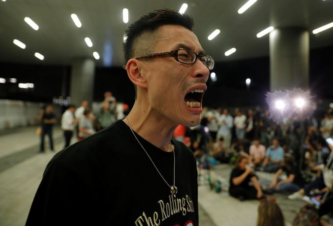 Masové demonstrace v Hongkongu