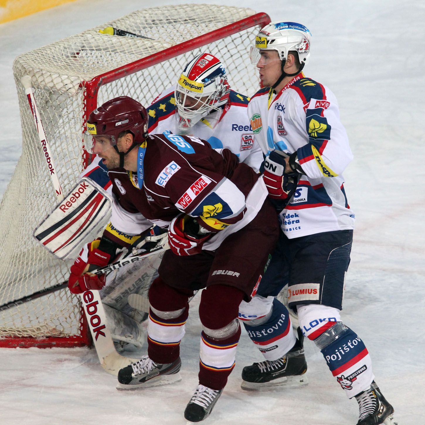 Hokejová extraliga, Sparta - Pardubice: Michal Broš - Dušan Salfický