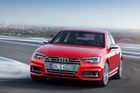 Audi připraví řadu derivátů ze základní verze nové generace modelu A4. Toto je sportovní varianta S4.