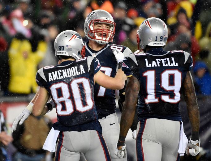 New England Patriots slaví postup do SuperBowlu