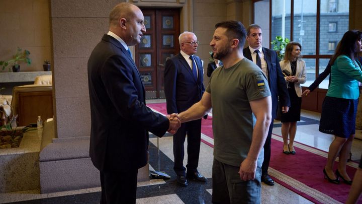 "Nedej bože, aby vás potkala nějaká tragédie." Bulharský prezident naštval Zelenského