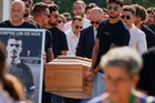 S Jotou se na pohřbu rozloučili spoluhráči z Liverpoolu i národního týmu
