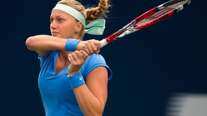 Petra Kvitová si připsala svou první letošní výhru ve čtyřhře po boku přemožitelky z Wimbledonu Kirsten Flipkensové.
