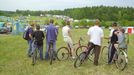 CzechTek byl legendární festival elektronické hudby a svobody. Fotogalerie zachycuje nezapomenutelné momenty z různých ročníků této ikonické akce.