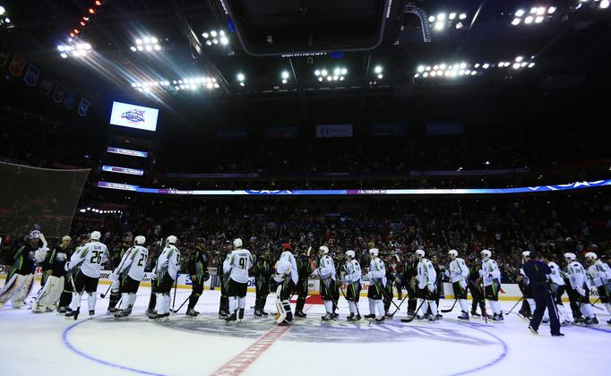 Jan 25, 2015; Columbus, OH, USA; Team Toews and Team Foligno shake hands after the 2015 NHL All Star Game at Nationwide Arena. Mandatory Credit: Andrew Weber-USA TODAY Sp