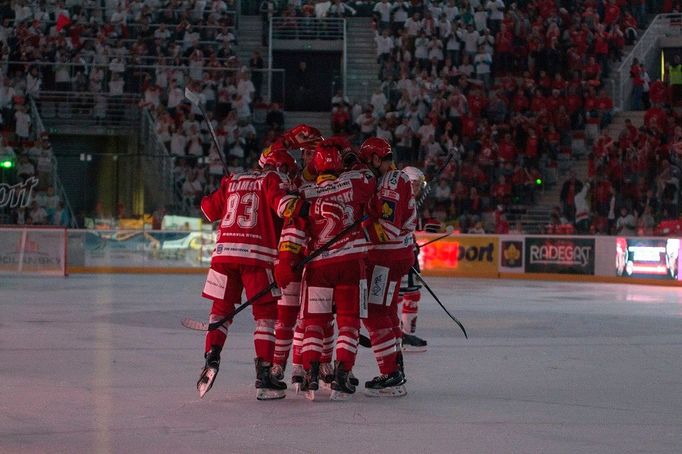 Třinec vs. Pardubice, hokejová extraliga