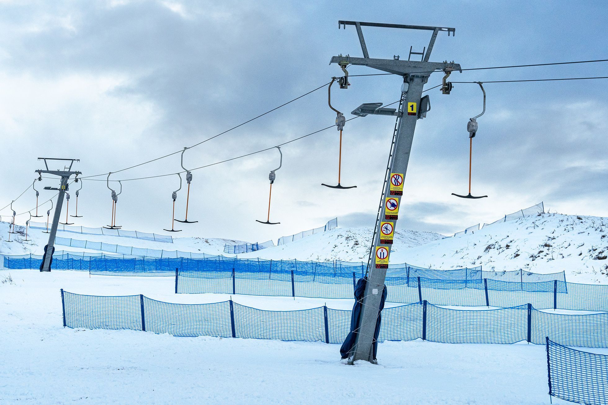 Koronavirus, leden 2021 - prázdné sjezdovky v Krušných horách, Klínovec