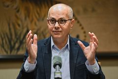 Nobelista Yaghi hájí americké veřejné školství, Trump podle něj ohrožuje vědu