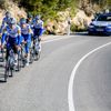 Cyklistický tým Deceuninck - Quick-Step na kempu ve Španělsku