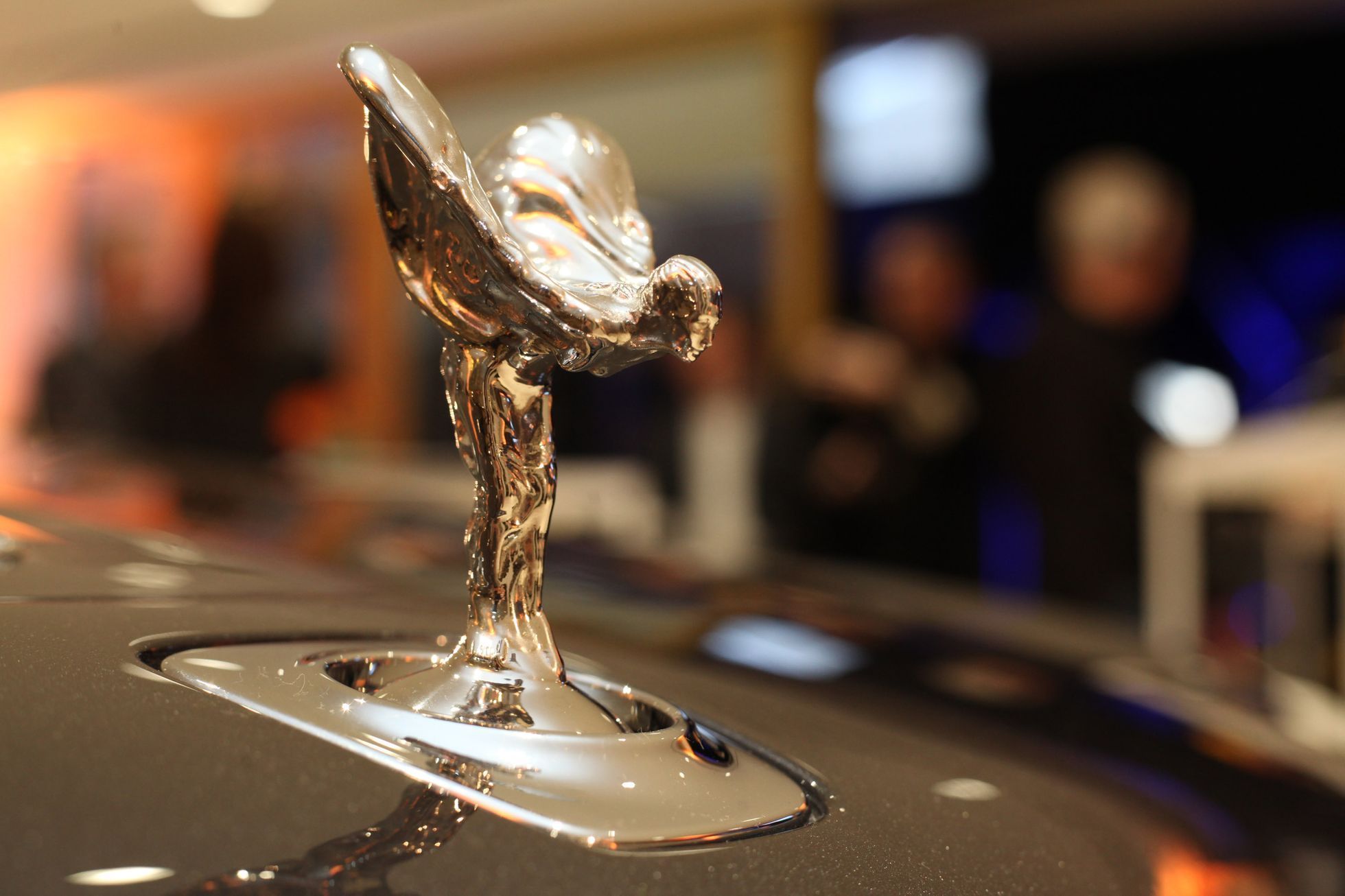 Rolls Royce otevření prodejny v Praze - 11 Spirit of Ecstasy