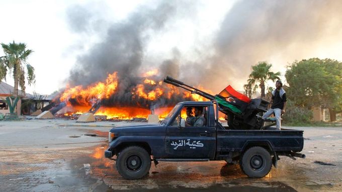 Důležité je, aby Libye po pádu Kaddáfího nepropadla stejnému chaosu jako svého času Irák.