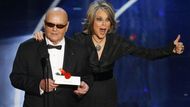 Jack Nicholson a Diane Keatonová na udílení Oscarů.