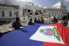 Haiti žádá svět o 3 miliardy dolarů a armádní konzervy