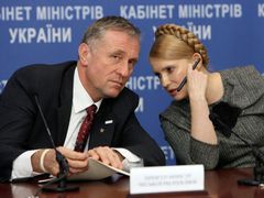 Topolánek v roce 2009 coby šéf EU s Tymošenkovou řešil plynovou krizi