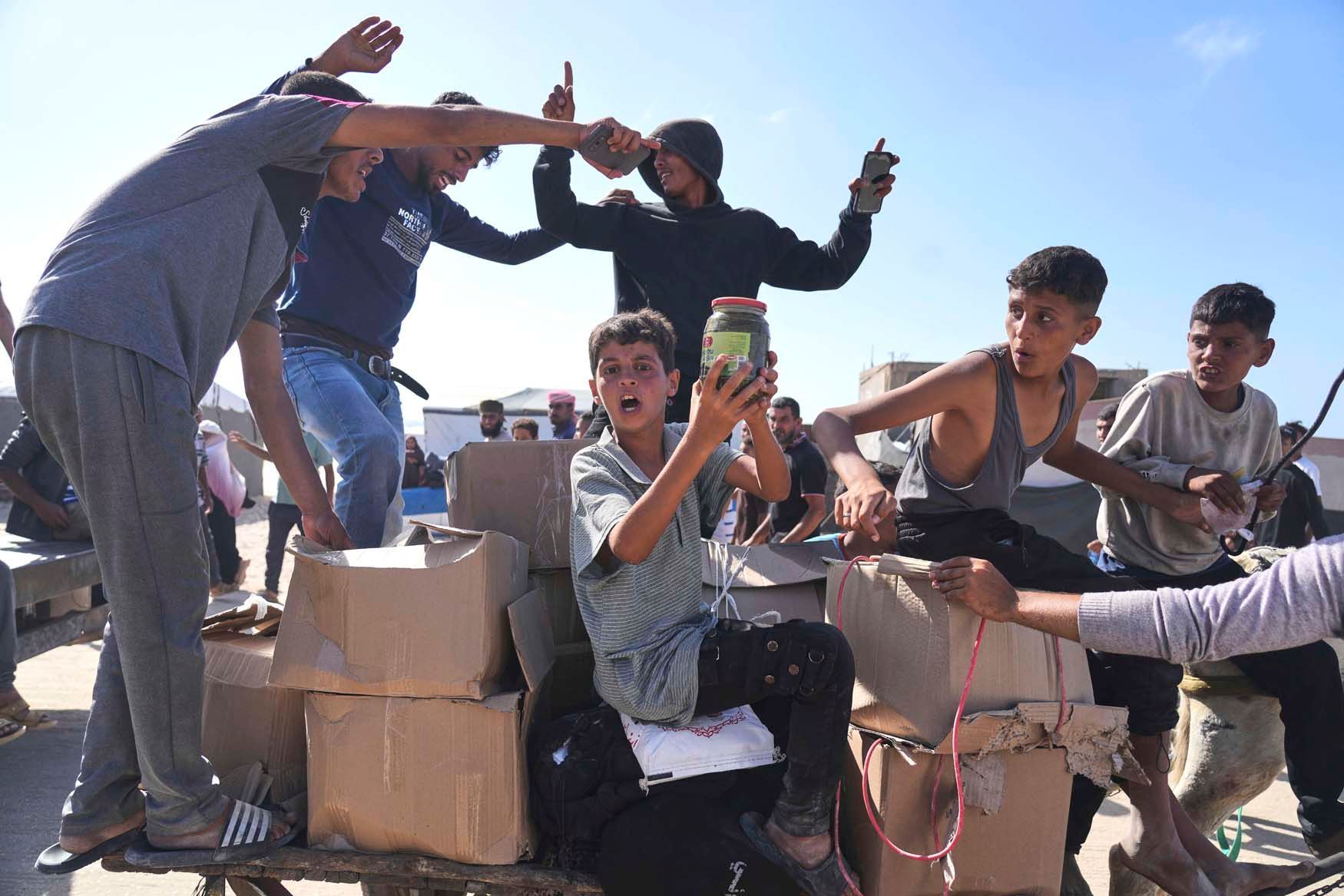Gaza, Izrael, rukojmí, protest, pomoc, potraviny