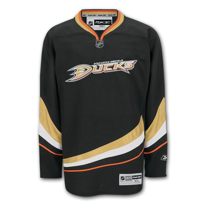 Anaheim Ducks, dres